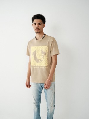 Camiseta True Religion Horseshoe Logo Beige | 21KTICPSO