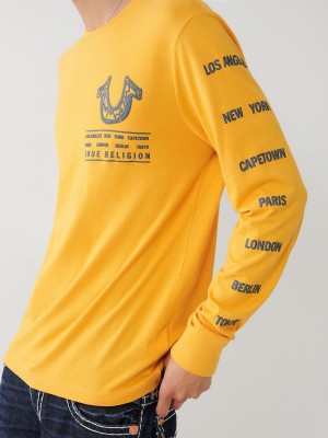 Camiseta True Religion Long Sleeve Logo Tour Amarillo | 64HOGAFIU